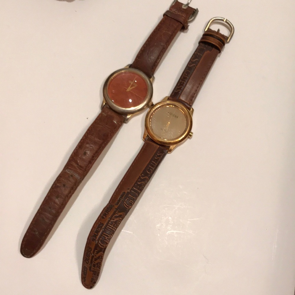 Guess watches a lot of 2 buckle